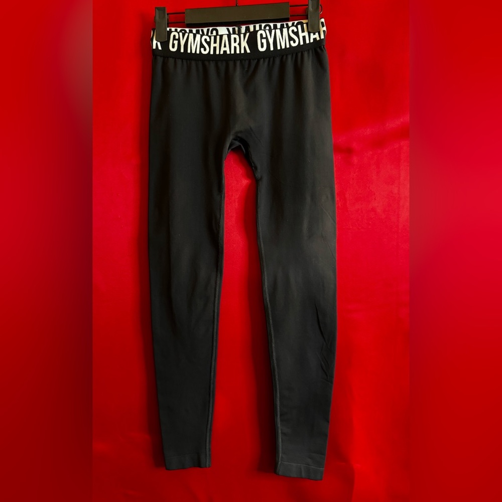 #346-🦈Gumshark Black Full Length Leggings Perfect For Activewear Size Small